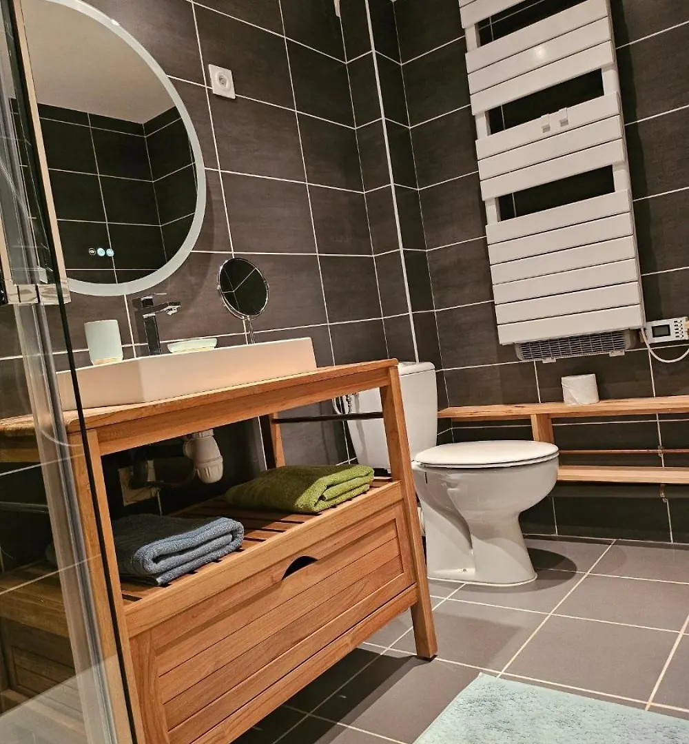 شقة Duplex Moderne Avec Vue Montagne كوتيريه
